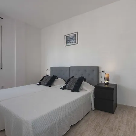 Appartement 1236 Carla Mar 50m Playa - Apivend Immo Roses